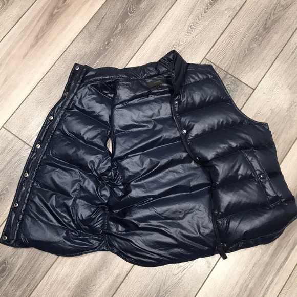 J crew puffer vest - Picture 3 of 3